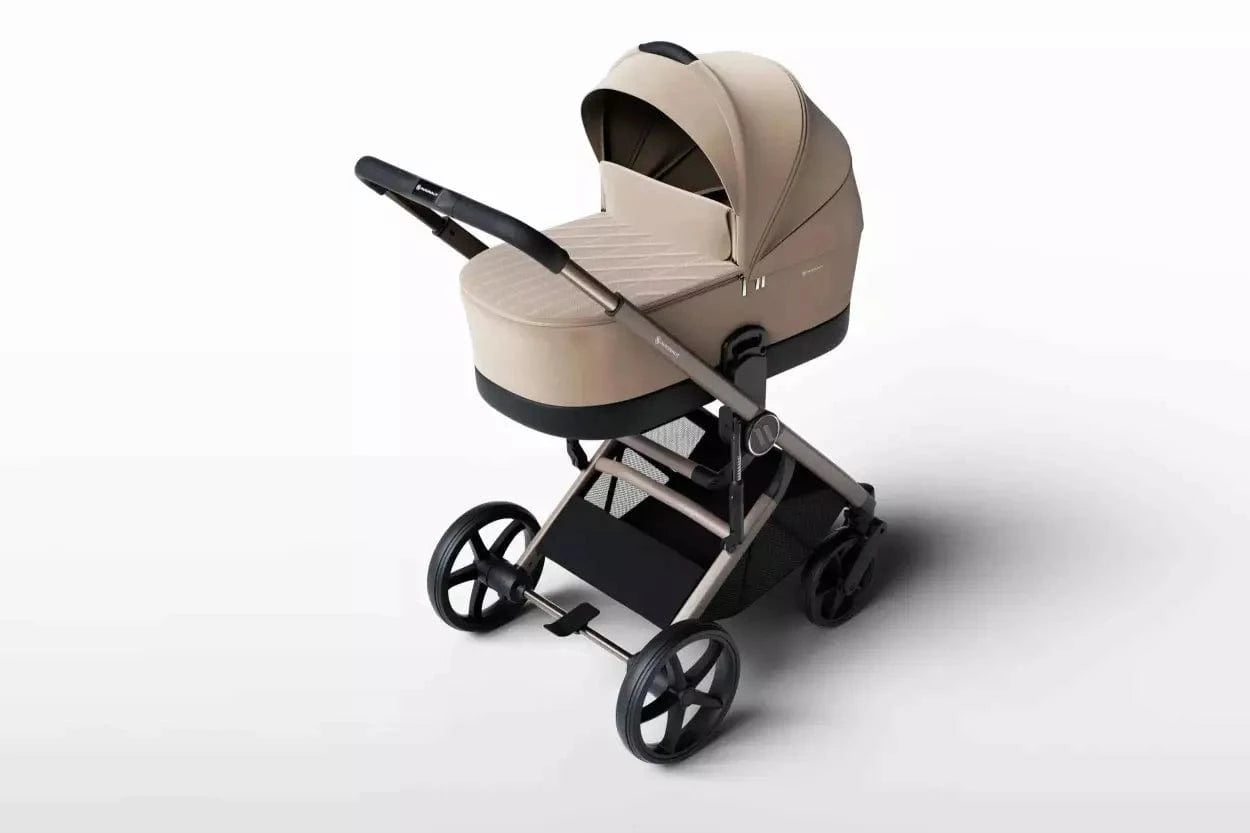 Avionaut Sirius 2-in-1 Pram with Accssories