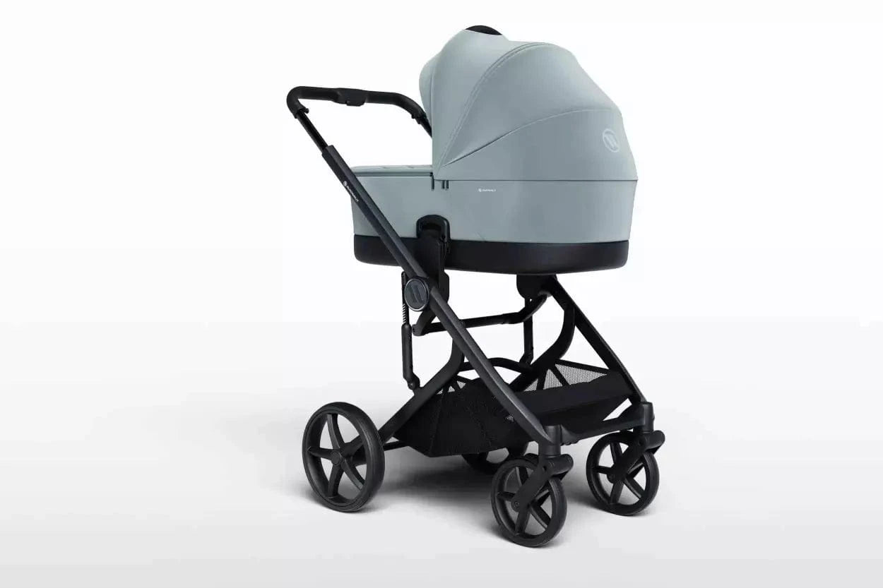 Avionaut Sirius 3-in-1 Travel System with Pixel Pro 2.0 C Car Seat & IQ Orbit Base