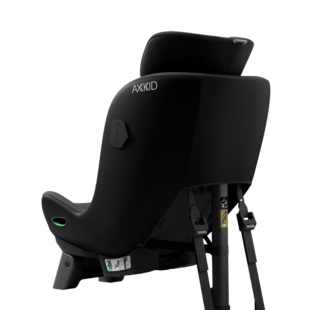 Swedish plus-tested extended rear-facing car seat - rear view