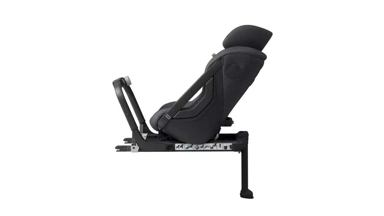 Axkid One + 3 Car Seat