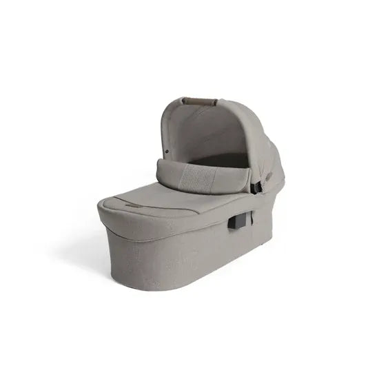 Joie Finiti Flex Pushchair & Ramble XL Carrycot Bundle