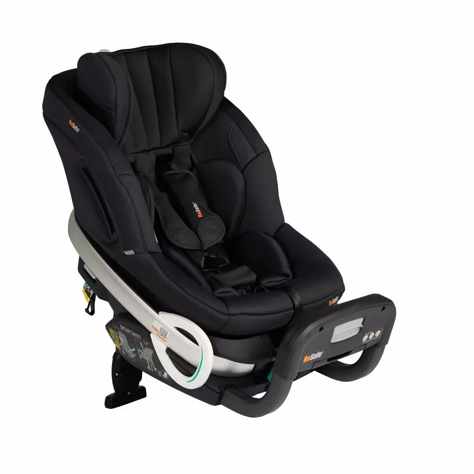 BeSafe Stretch Car Seat in Black SoftBreeze