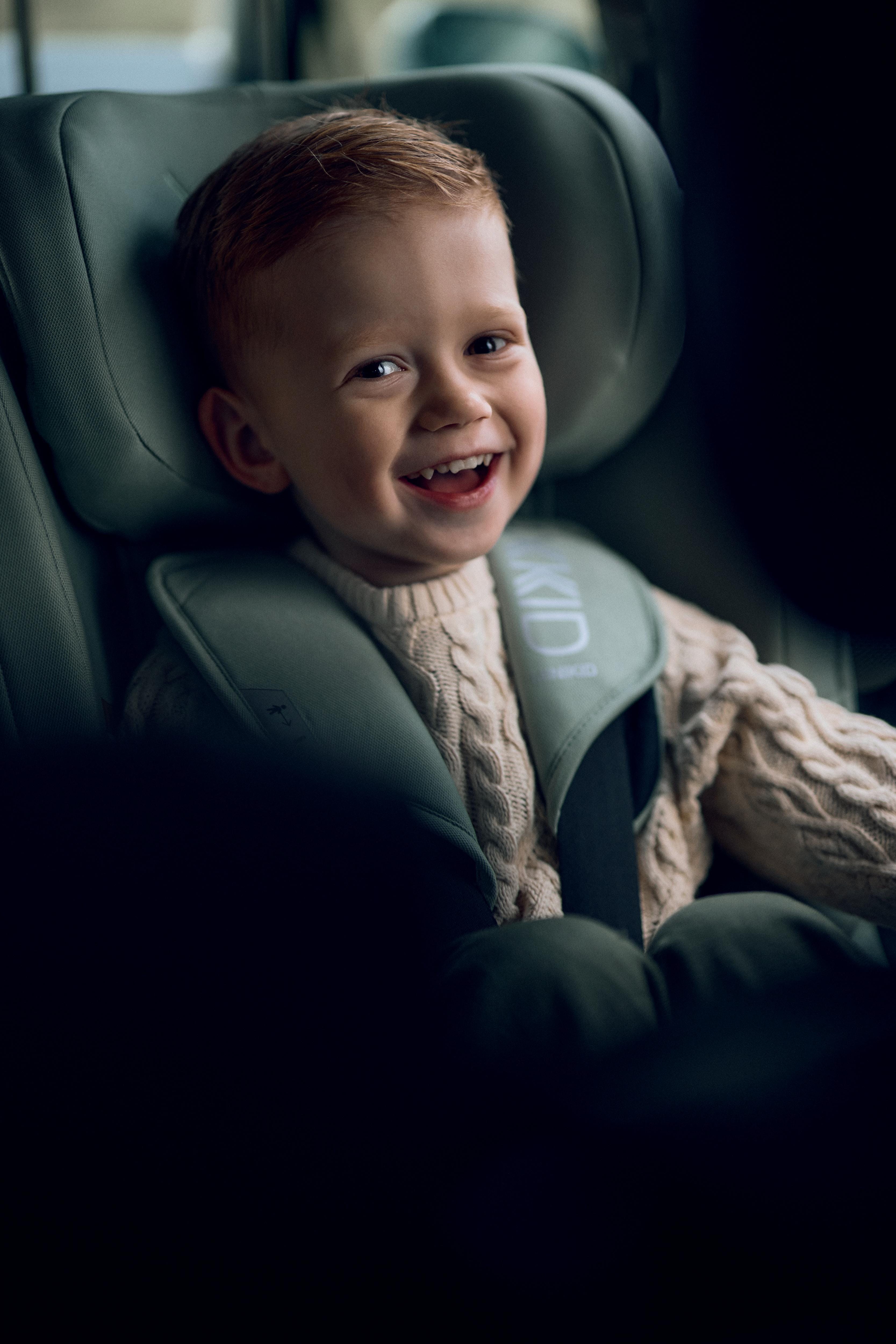 Axkid Minikid 4
