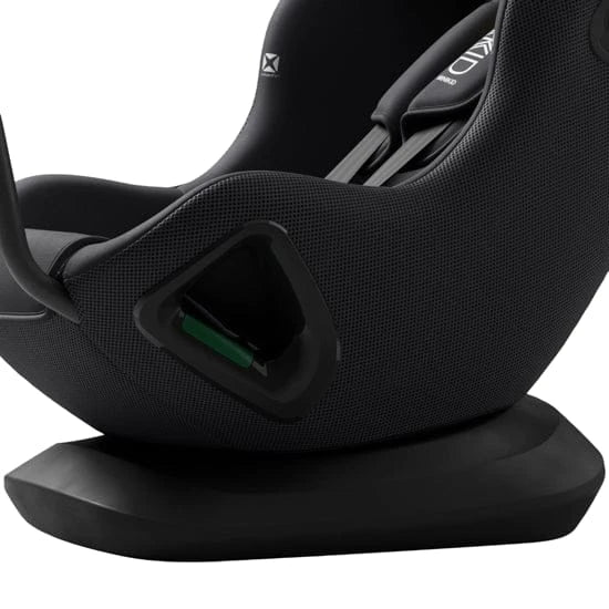 Axkid Minikid Core Car Seat Close Up