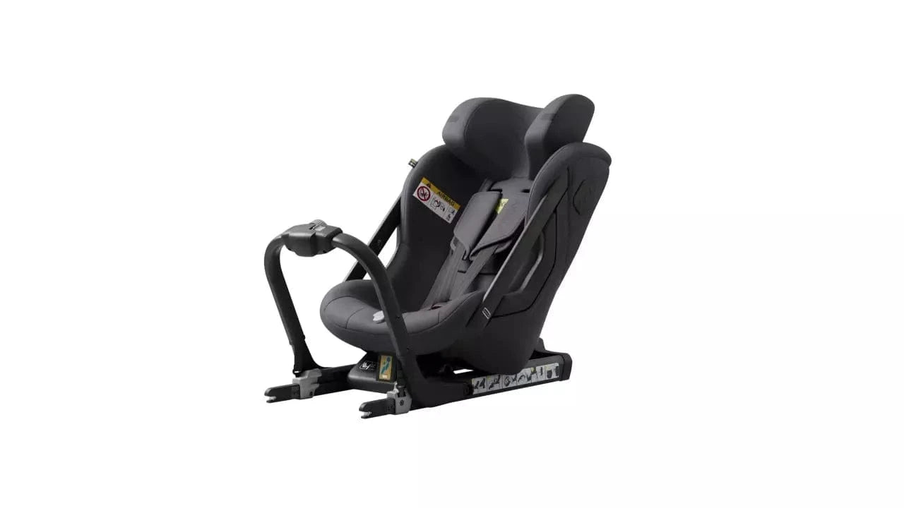 Axkid One + 3 Car Seat