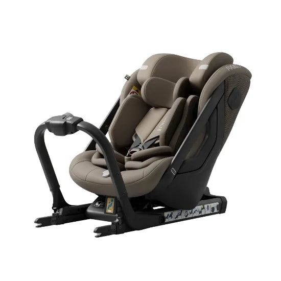 Axkid One + 3 Car Seat