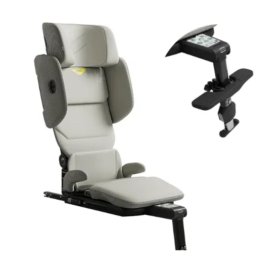 Axkid Up Car Seat with Free Footrest