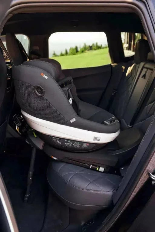BeSafe Beyond Car Seat & Beyond Isofix Base