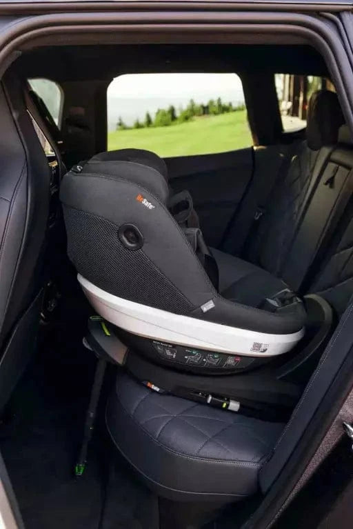 BeSafe Beyond Isofix Base Little Peas Car Seat Centre