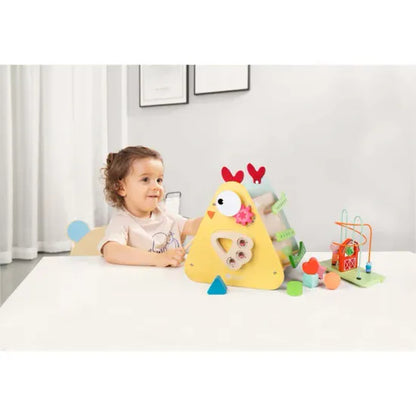 Classic World Happy Hen Activity Box