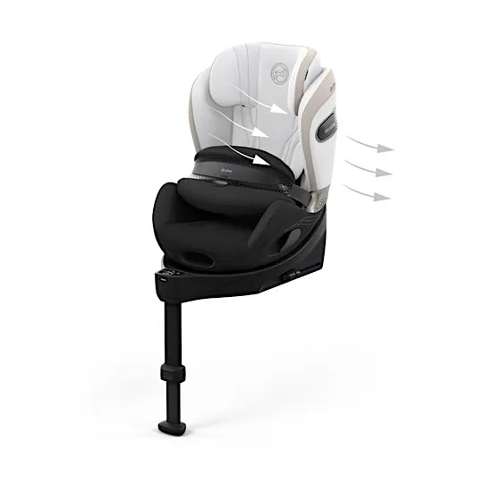 CYBEX Anoris Si airbag car seat with 3D mesh fabric and ventilated shell for all-round airflow