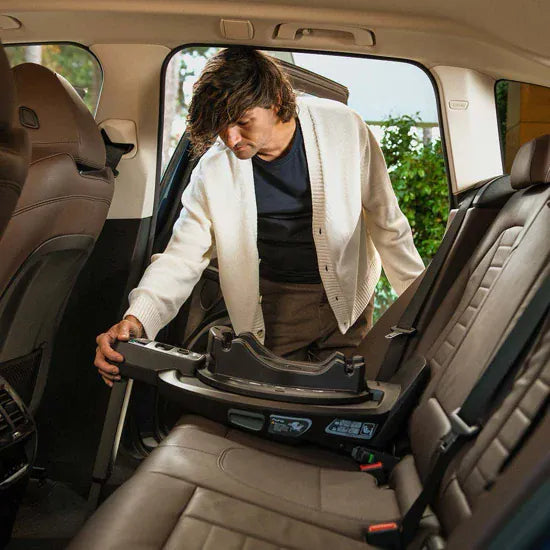 Nuna Base Curv - Rotating Isofix Car Seat Base