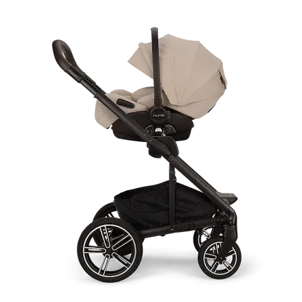 Nuna Mixx Next Pushchair with Arra Flex Car Seat