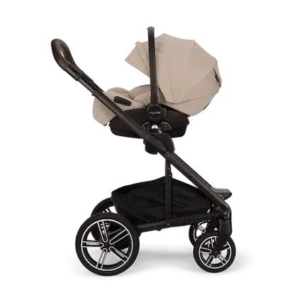 Nuna Mixx Next Pushchair with Arra Flex Car Seat