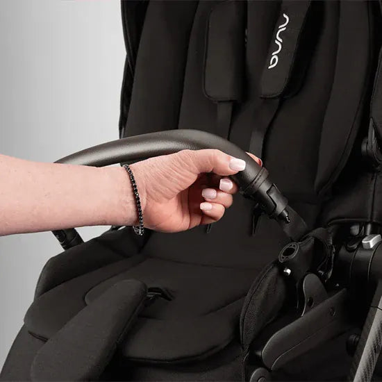 Nuna Swiv Pushchair Belly Bar