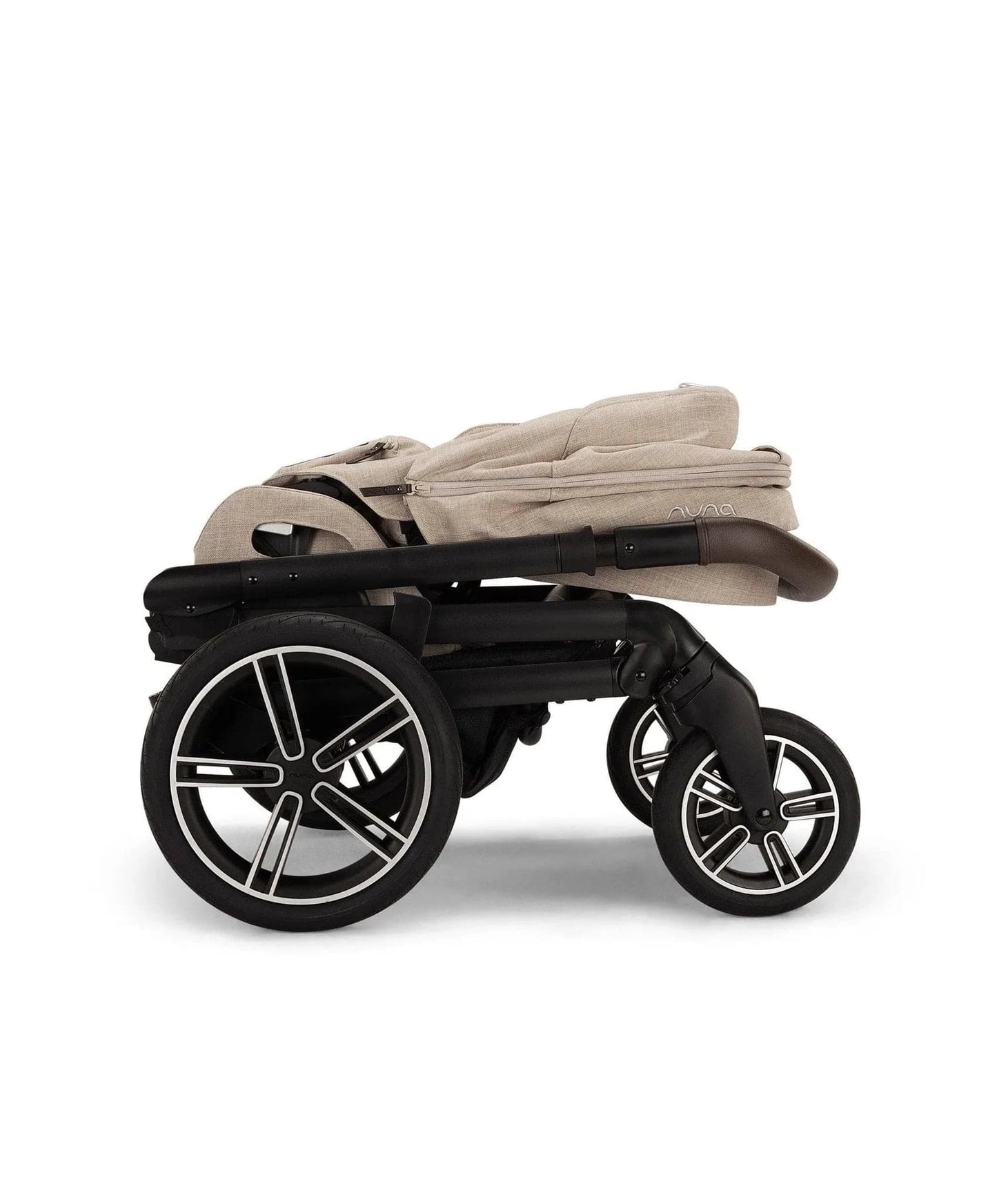 Outlet - Nuna Mixx Next in Biscotti with Pipa Next Caviar & Base Next Travel Bundle