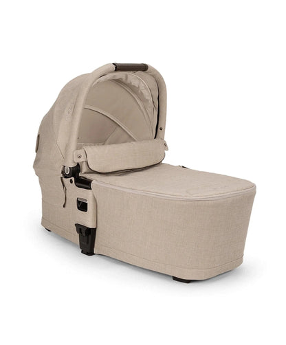 Outlet - Nuna Mixx Next in Biscotti with Pipa Next Caviar & Base Next Travel Bundle