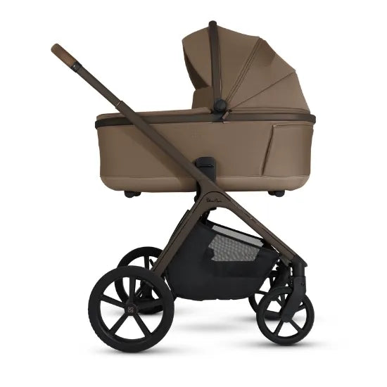 Silver Cross Cove Pram in Maple