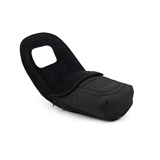Oyster 4 Pushchair Travel System Bundle - Black Olive