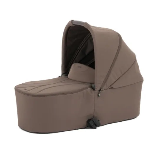 Oyster F-Lite Carrycot in Chocolate with extendable UPF50+ canopy and leatherette carry handle