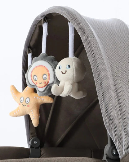 Oyster Home Swinging Baby Crib