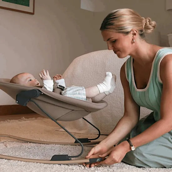 Silver Cross Nest & Nurture - 4in1 Bouncer