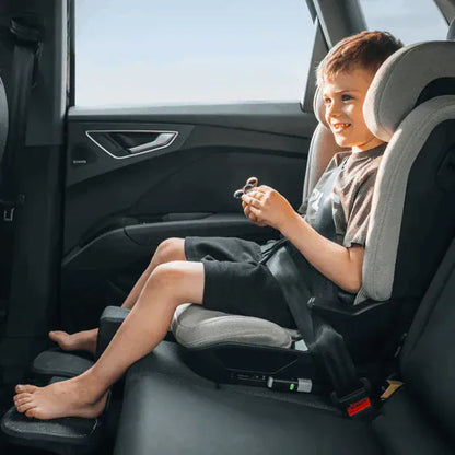 Thule Palm i-Size High Back Booster Car Seat