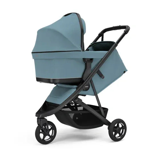 Thule Spring 2 with Bassinet Adapter